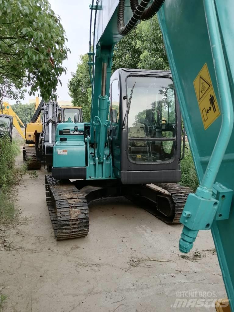 Kobelco SK 75 Bageri gusjeničari