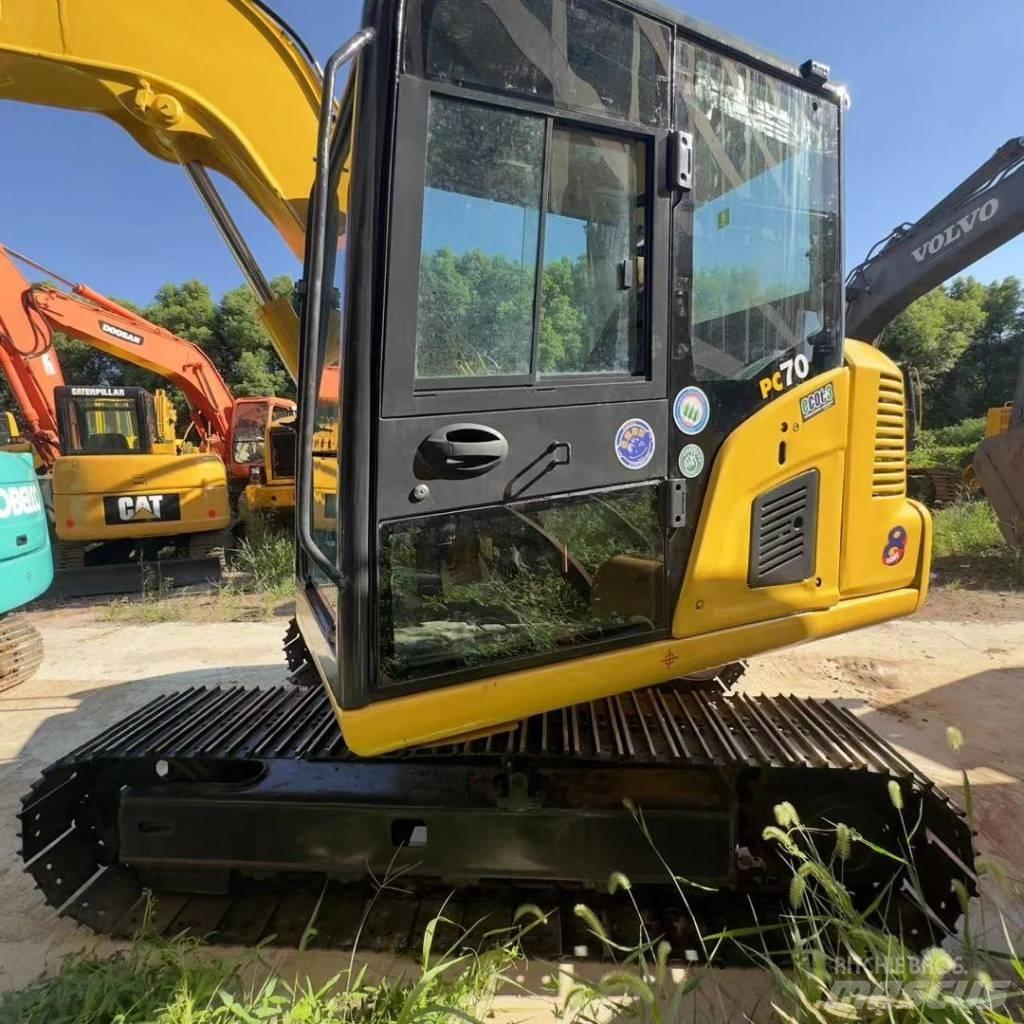 Komatsu PC 70 Bageri gusjeničari