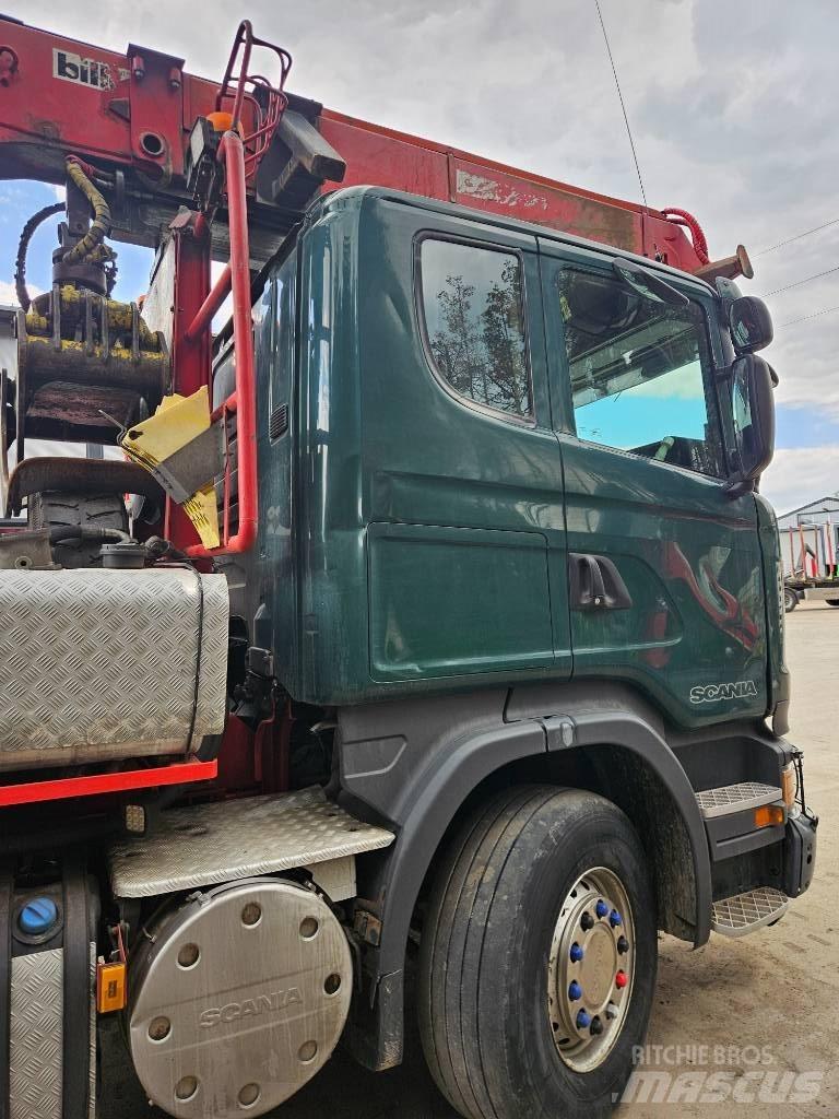 Scania R 560 Kamioni za drva
