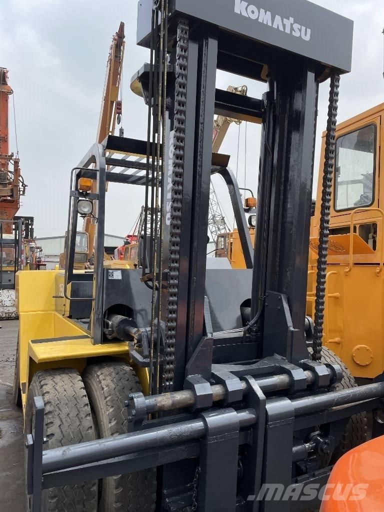 Komatsu 15 Ton Dizelski viličari