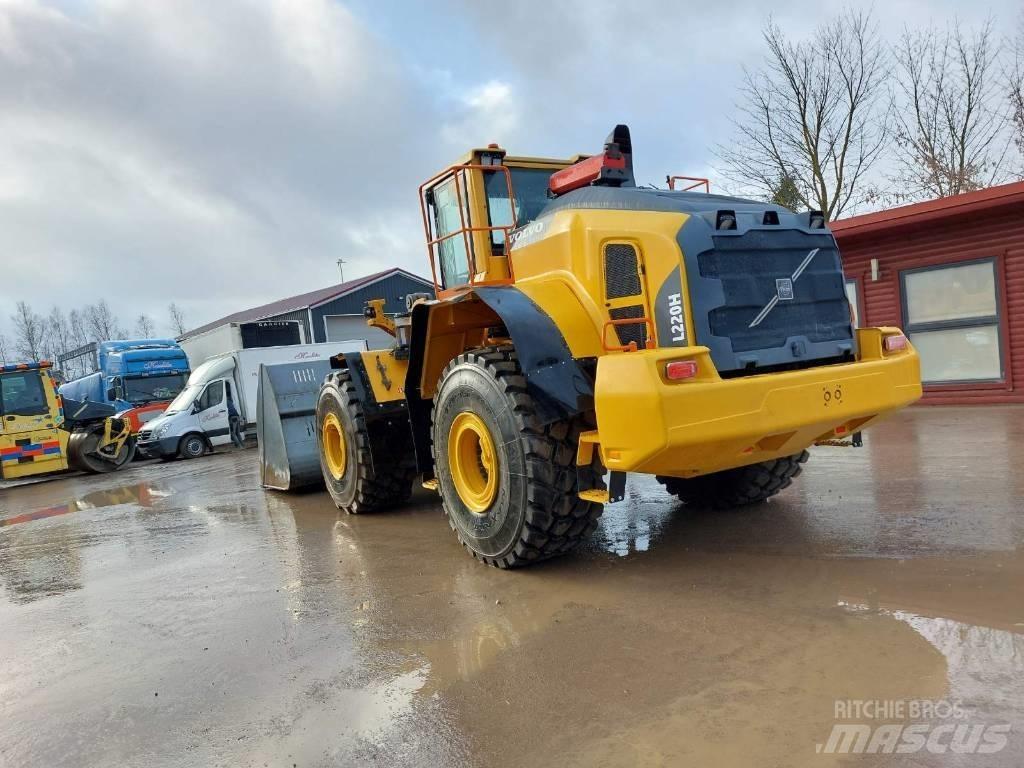 Volvo L 220 H Utovarivači na kotačima