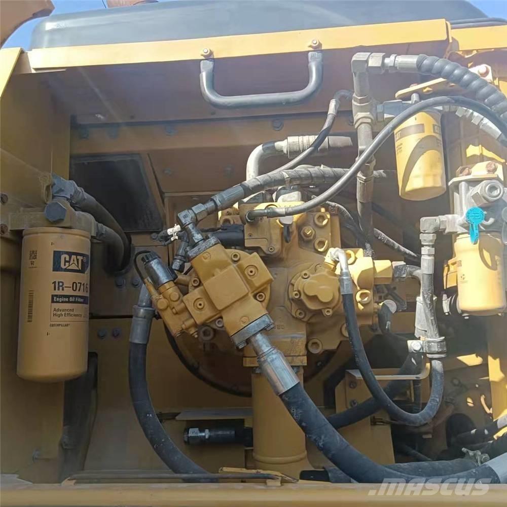 CAT 336D Bageri gusjeničari