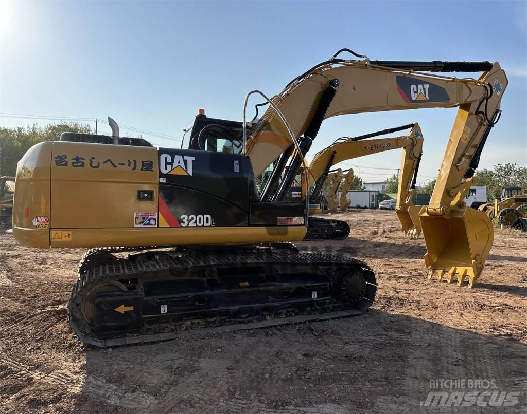 CAT 320 D L Bageri gusjeničari