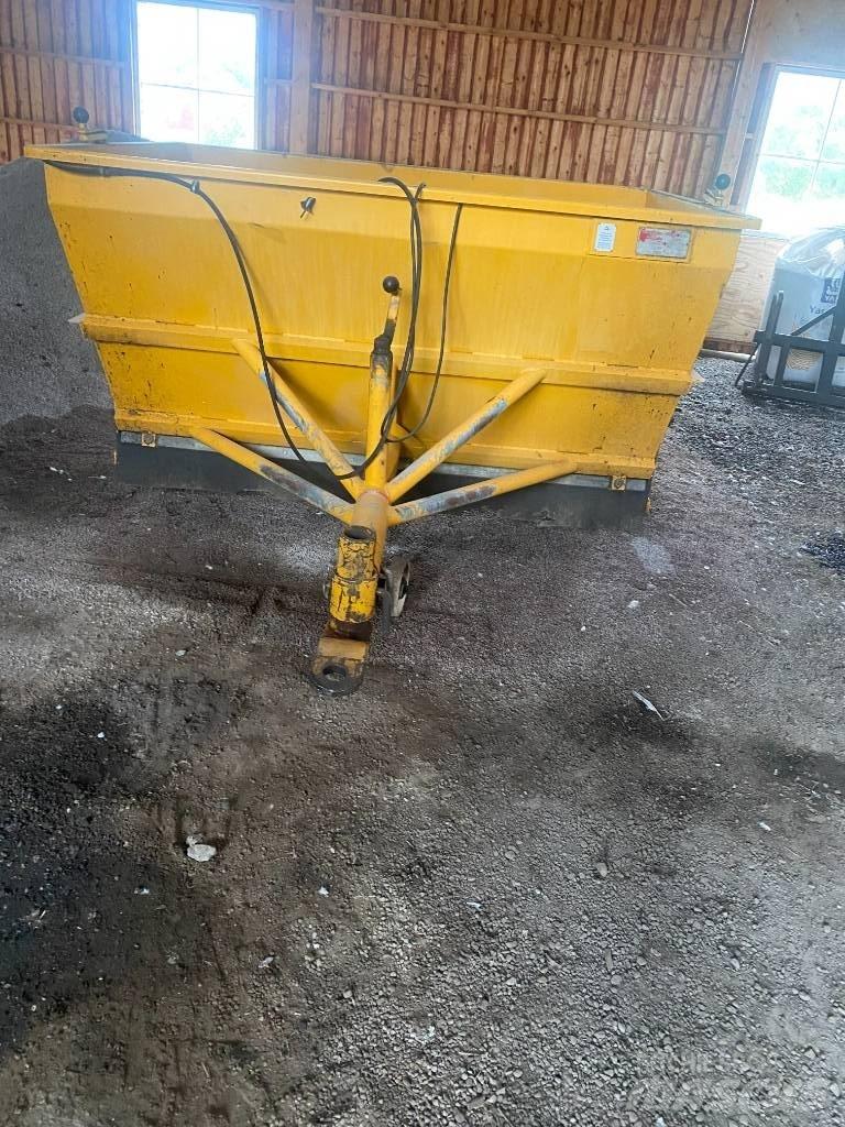 Broddway T20H Vozila za posipavanje soli u pesku