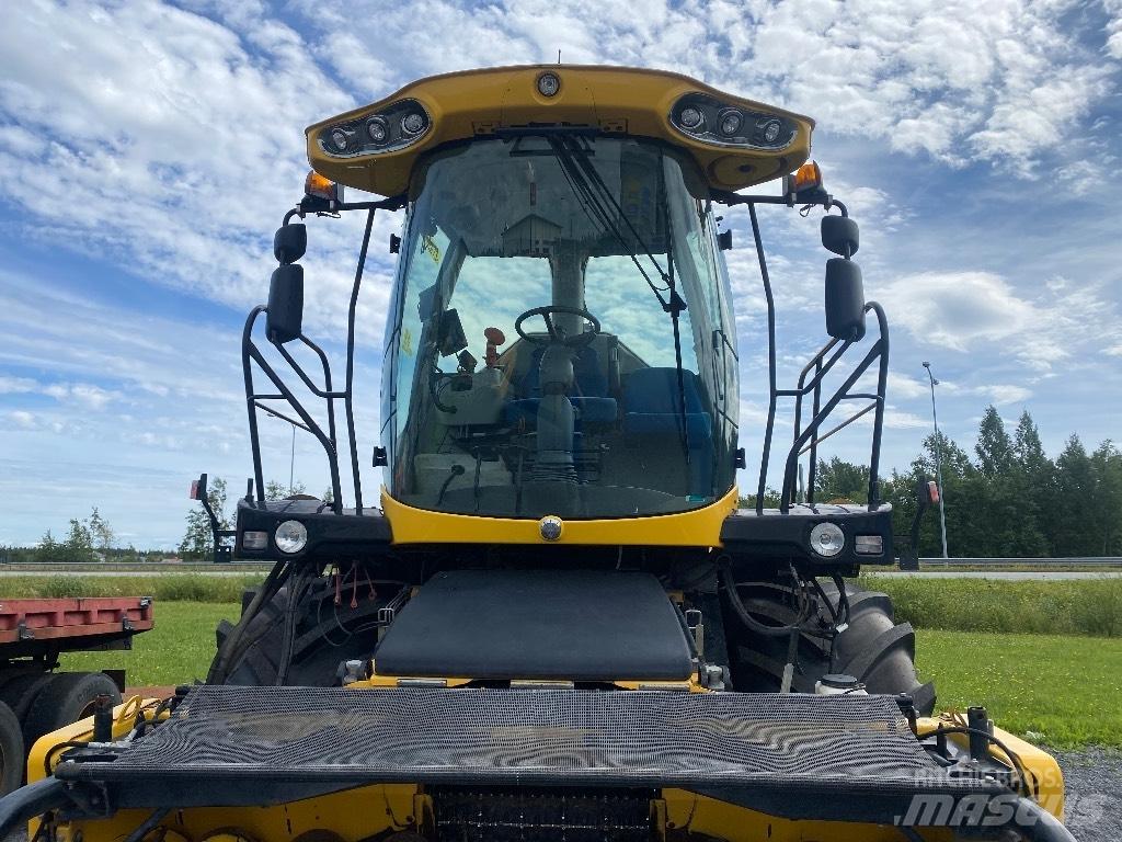 New Holland FR 500 Strojevi za krmu na vlastiti pogon