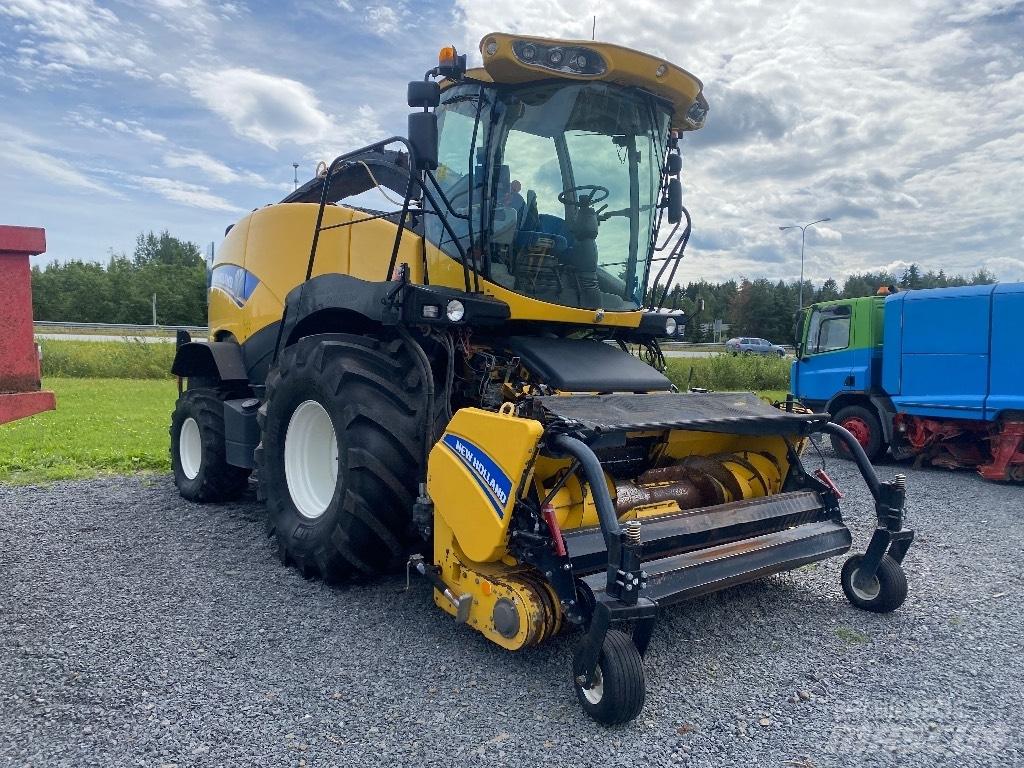 New Holland FR 500 Strojevi za krmu na vlastiti pogon