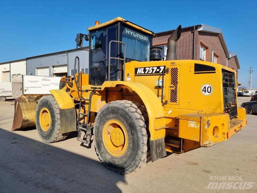 Hyundai HL 757-7 Utovarivači na kotačima