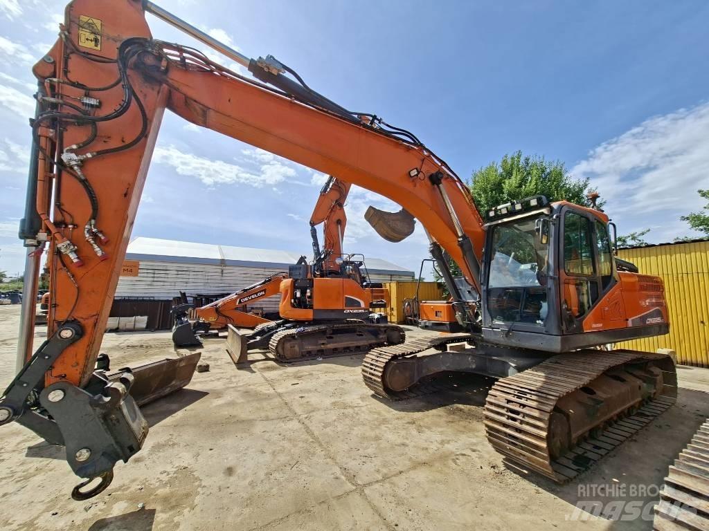 Doosan DX 225 LC-5 Bageri gusjeničari