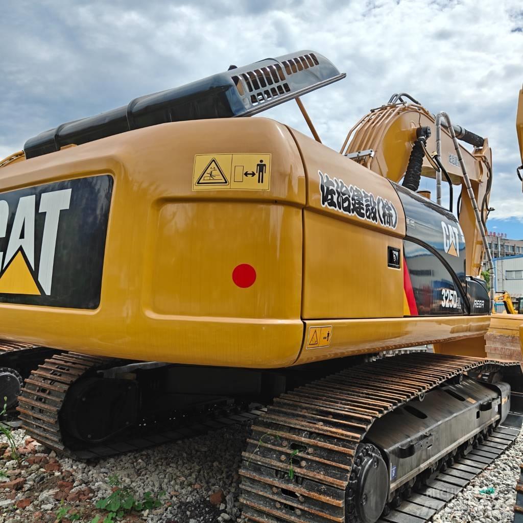 CAT 325D Bageri gusjeničari