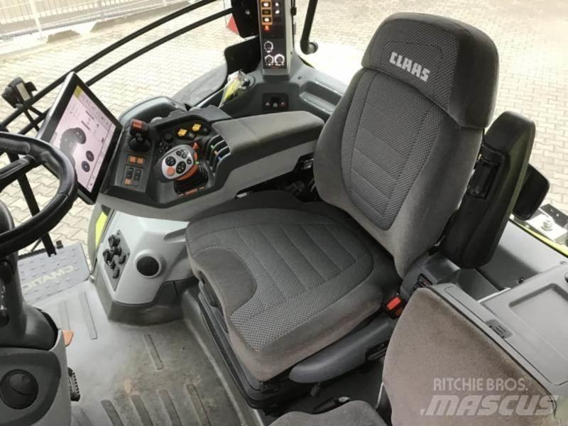 CLAAS AXION 850 Traktori