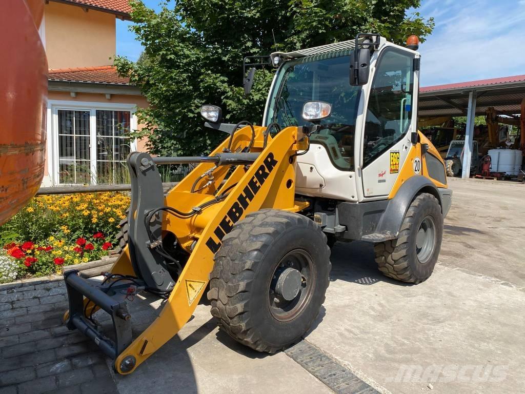 Liebherr L 506 Utovarivači na kotačima