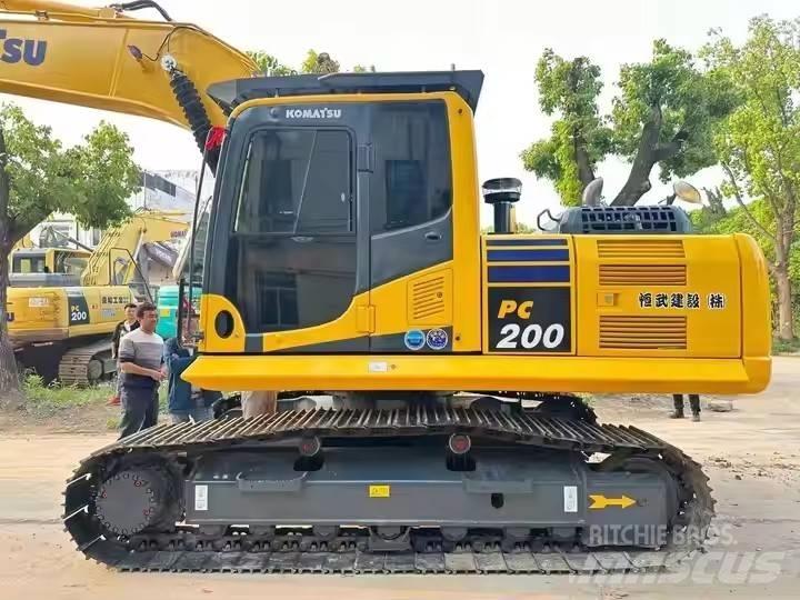 Komatsu PC200 Bageri gusjeničari