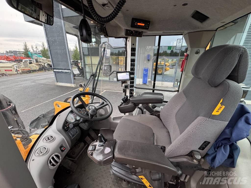 Volvo L 120 H Utovarivači na kotačima