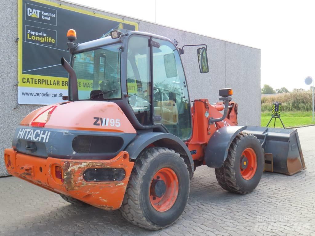 Hitachi ZX 95 Utovarivači na kotačima