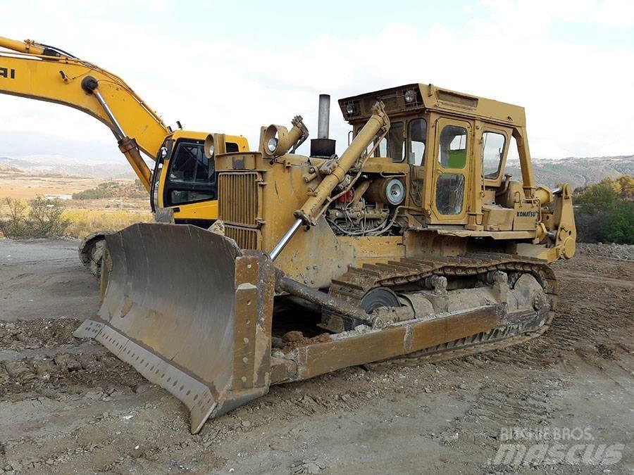 Komatsu D 155 A-1 Buldožeri gusjeničari