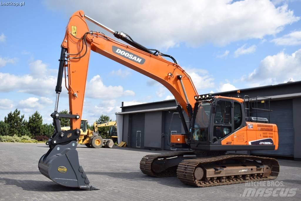 Doosan DX 225 LC-5 Bageri gusjeničari