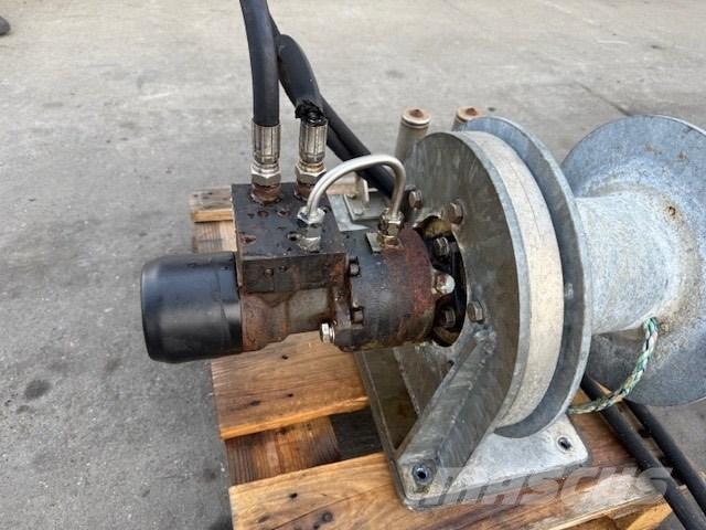 Woma USED WINCH Oprema i rezervni dijelovi za bušenje