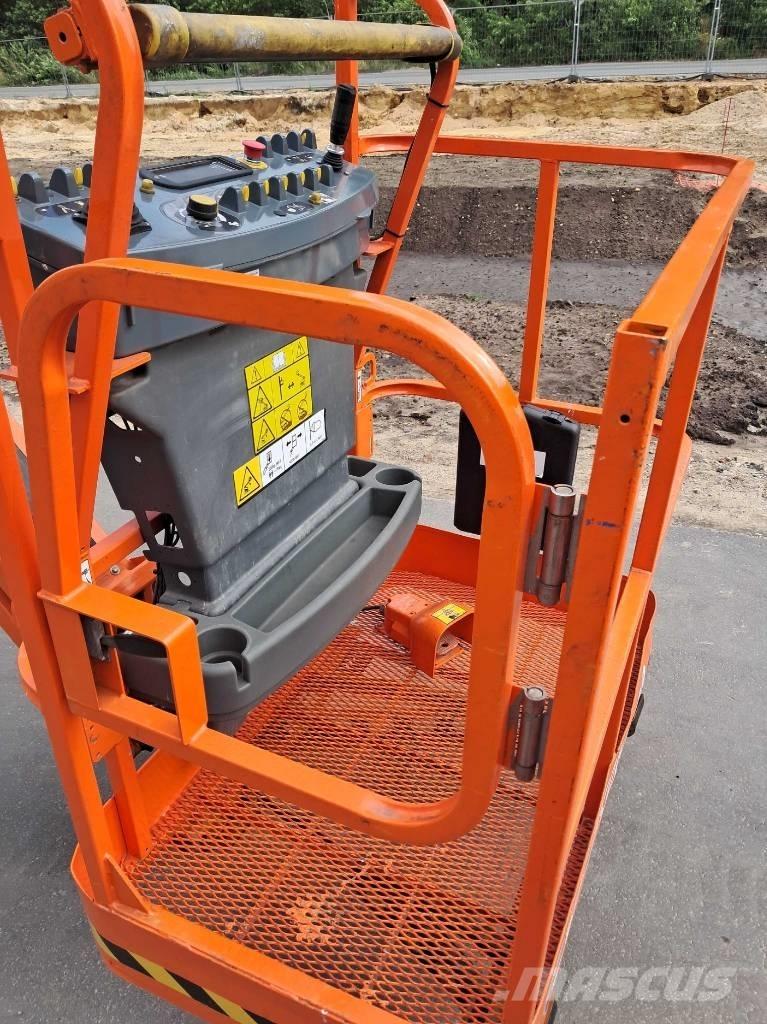 JLG E 300 AJP Zglobne podizne platforme