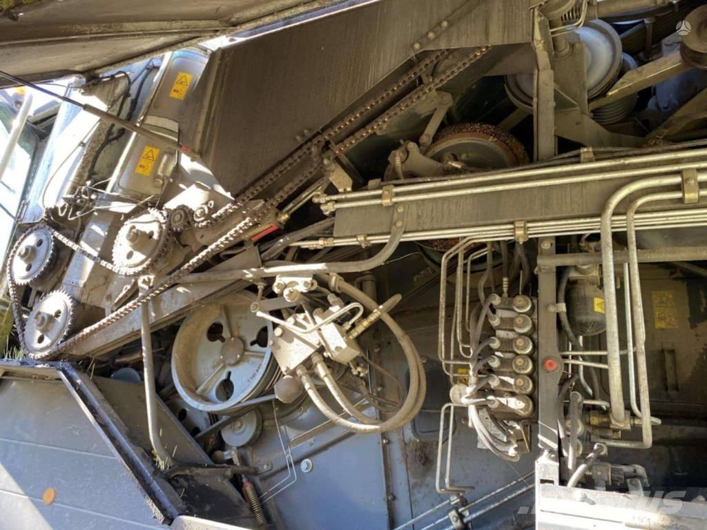 Class Lexion 580 tt Kombajni