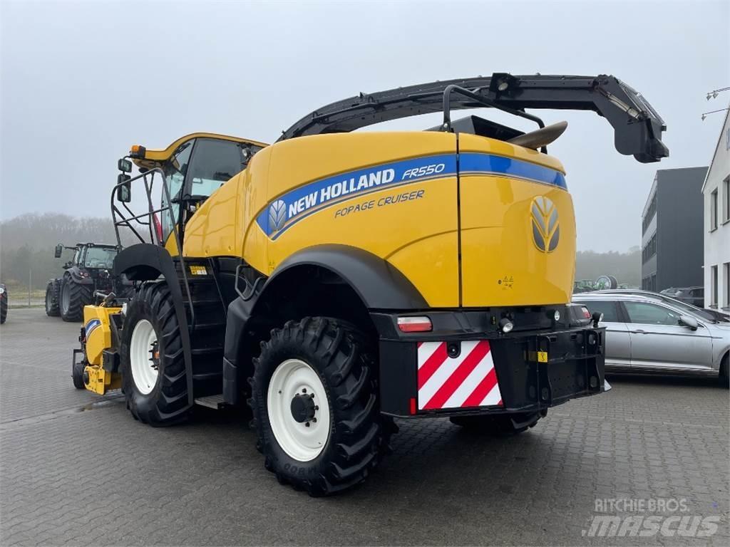 New Holland FR 550 Kombajni za stočnu hranu