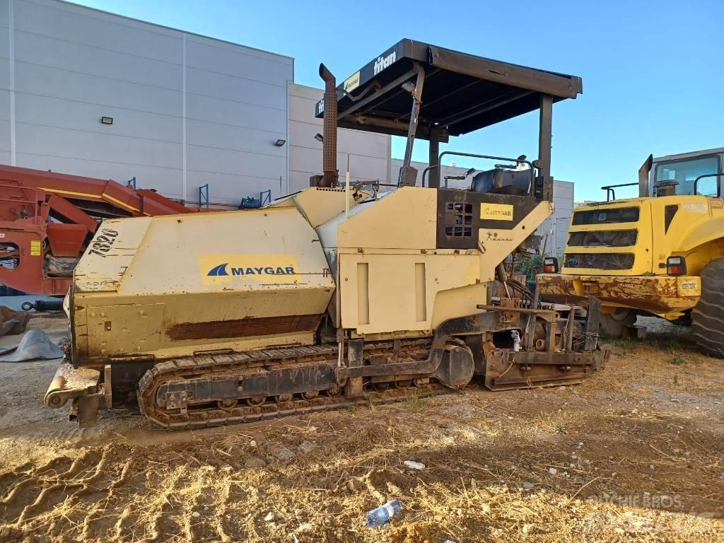 Titan 7820 Asfaltni finišeri