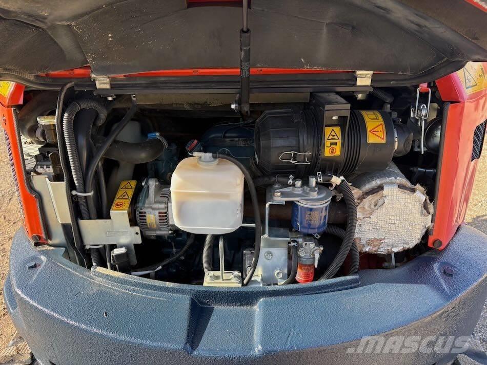 Kubota U 35-3 Mini bageri <7t