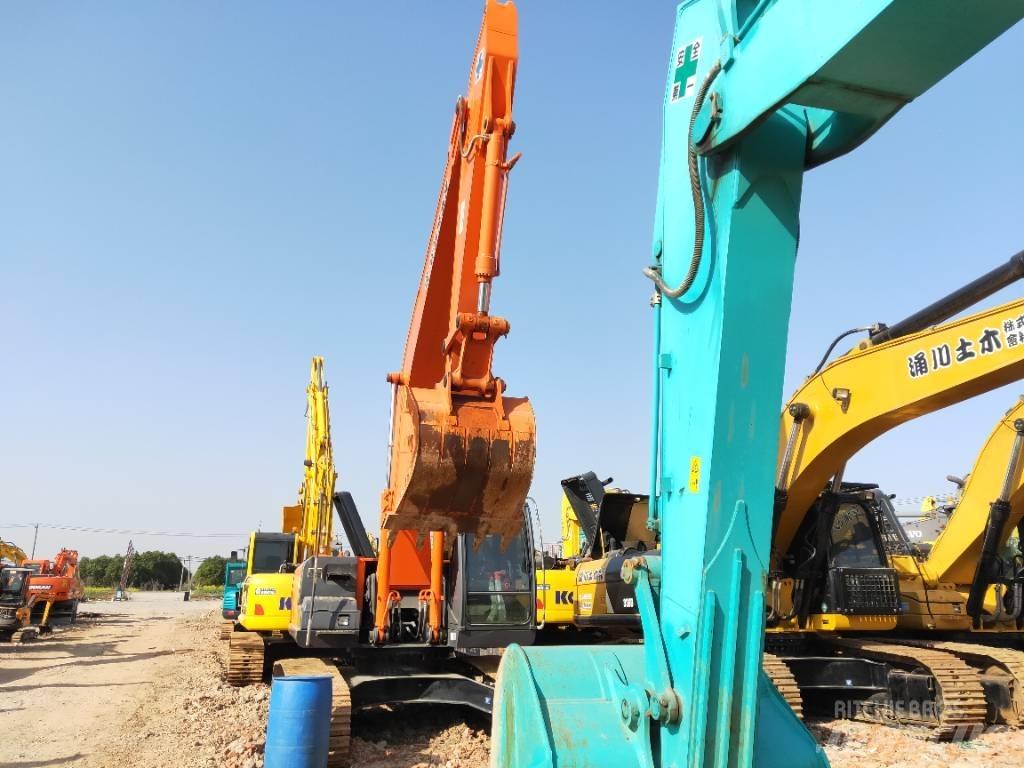 Hitachi ZX 240-3 Bageri gusjeničari