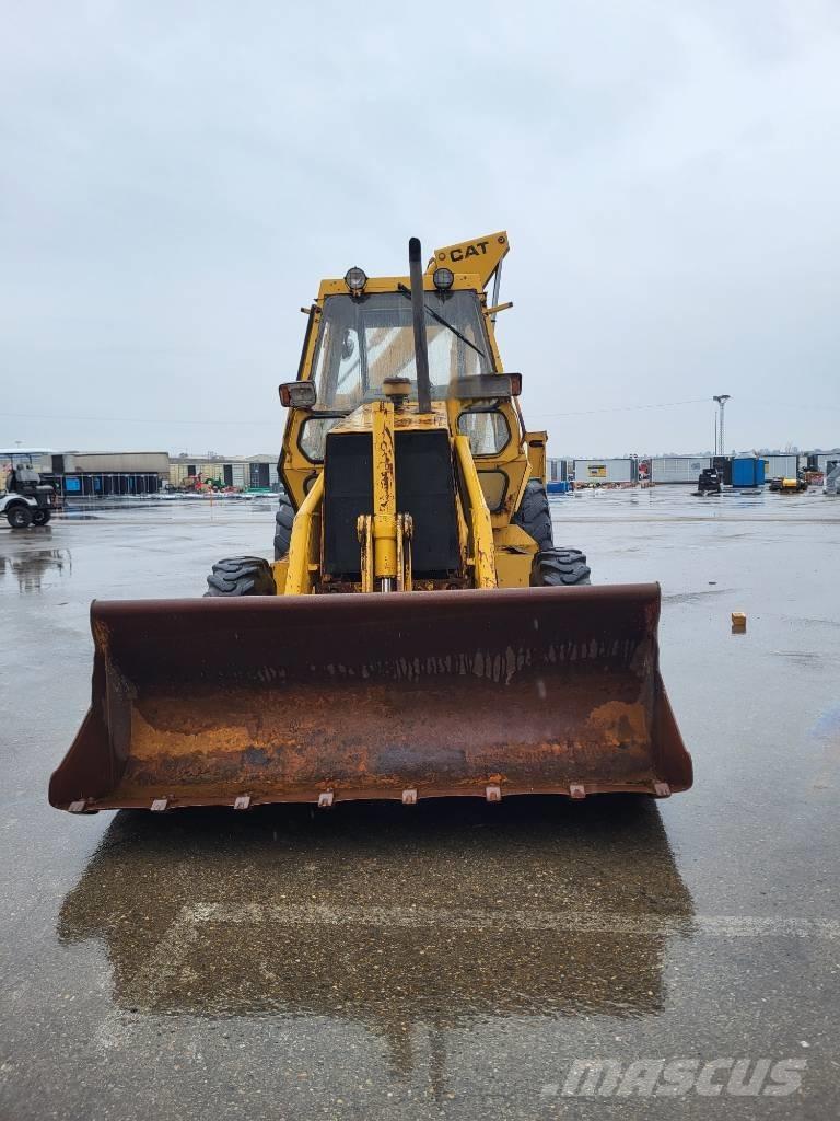 Caterpillar 428 428 Utovarni rovokopači