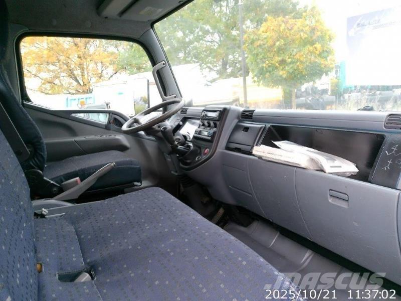 Mitsubishi 7C14 Kamioni sa kranom