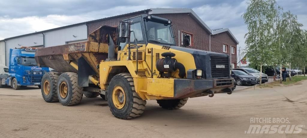 Komatsu HM 300-2 Zglobni demperi