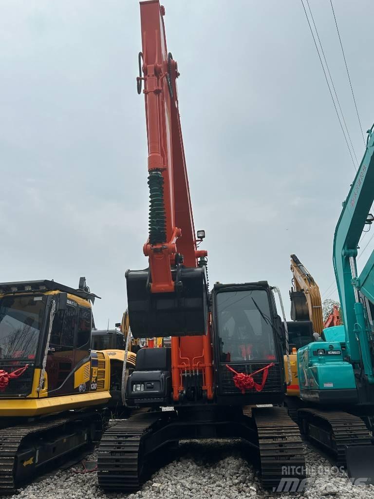 Hitachi ZX 120 Bageri gusjeničari