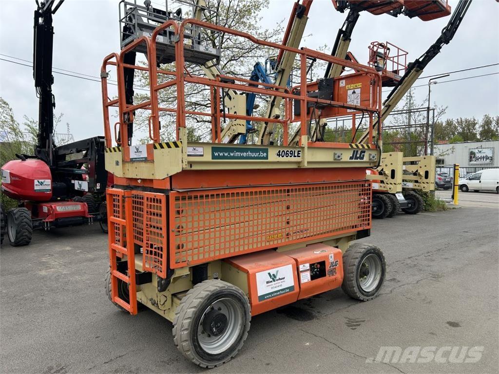JLG 4069 LE (3614) Škaraste platforme