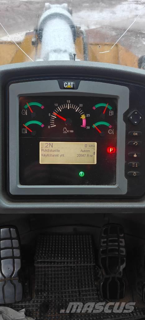 CAT 972K Utovarivači na kotačima