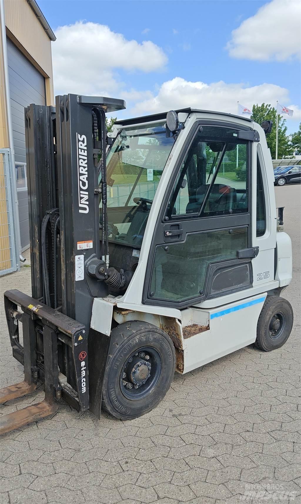 UniCarriers DX20 Plinski viličari