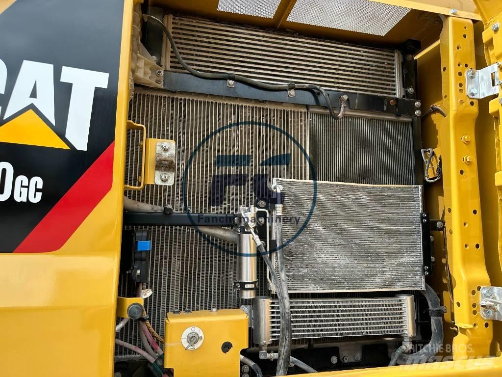 CAT 330 GC Bageri gusjeničari