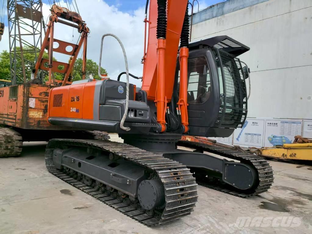 Hitachi ZX 240-3 Bageri gusjeničari