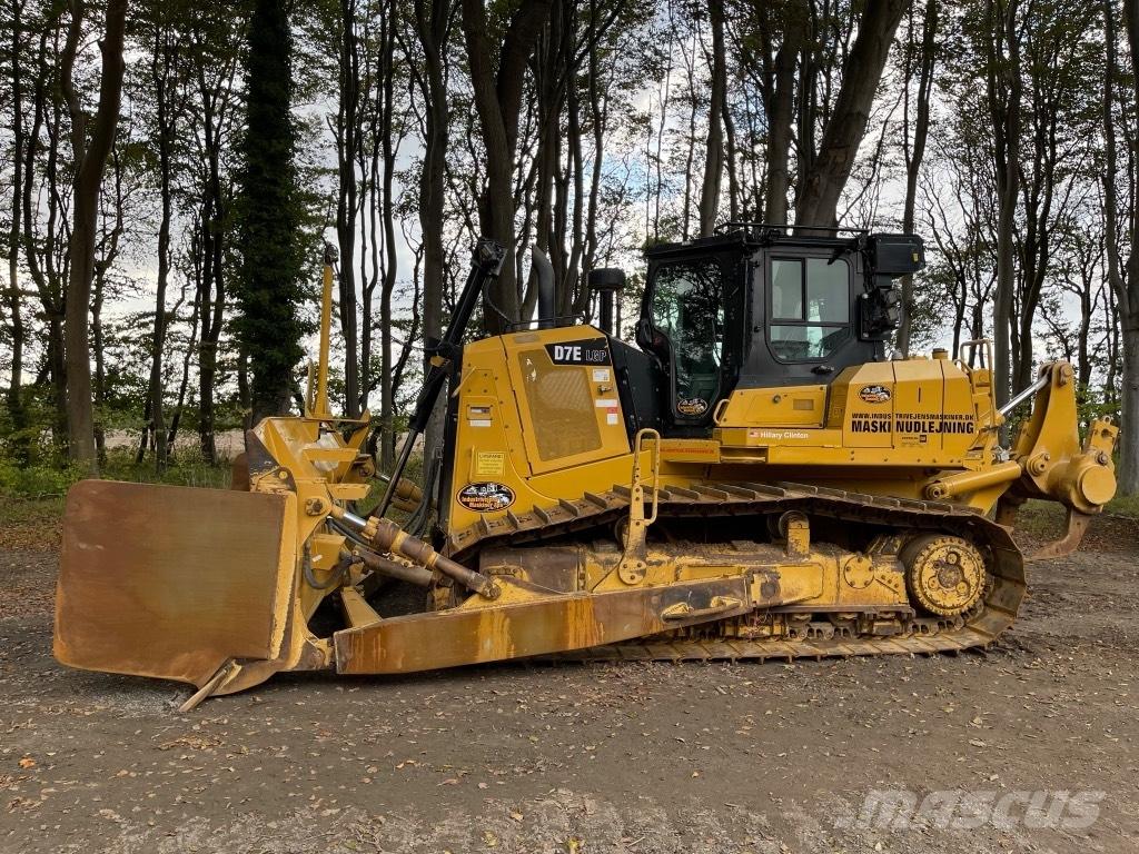 CAT D 7 E Buldožeri gusjeničari