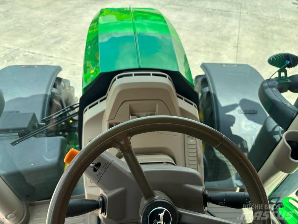 John Deere 6R175 Traktori