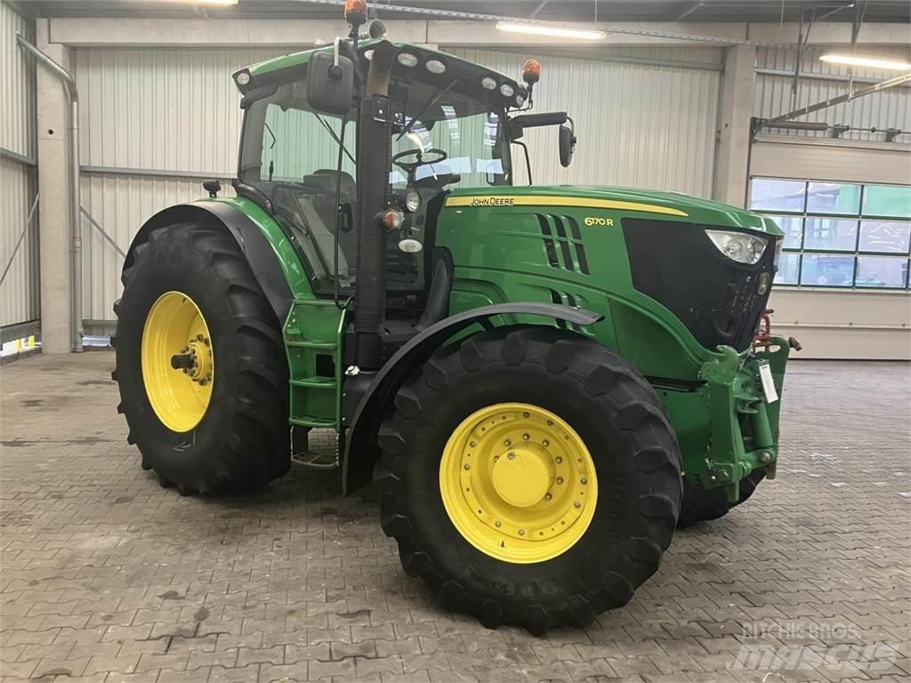 John Deere 6170R Traktori