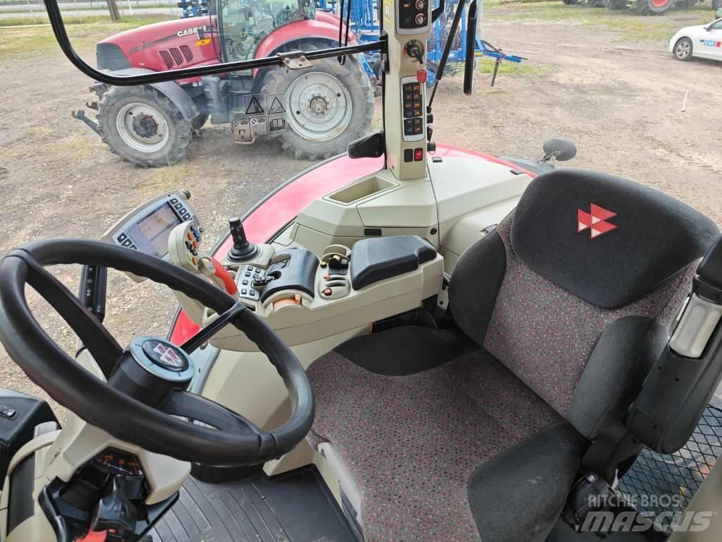 Massey Ferguson 8735 Traktori