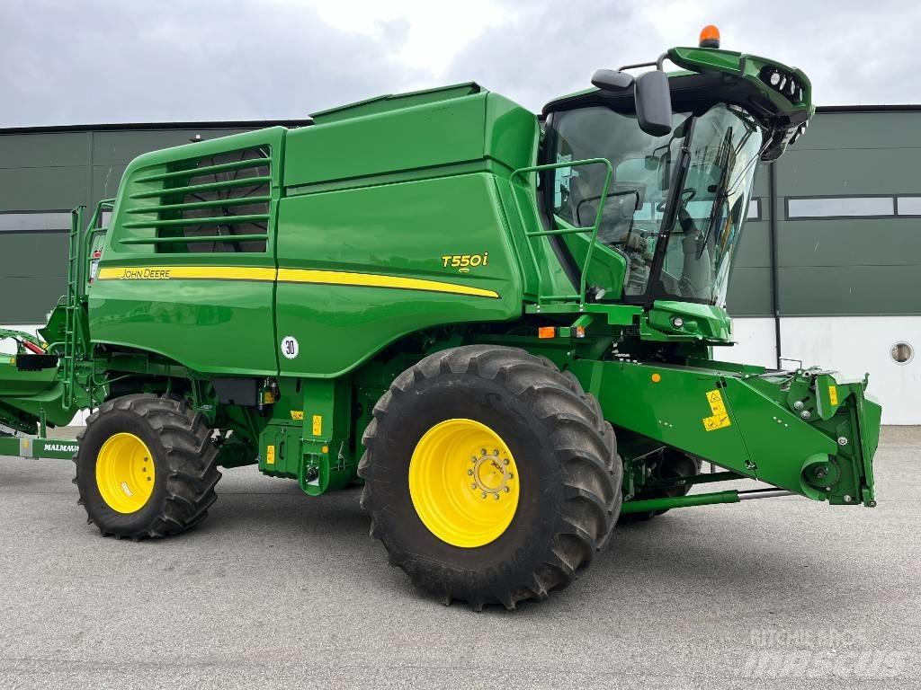 John Deere T 550 Kombajni