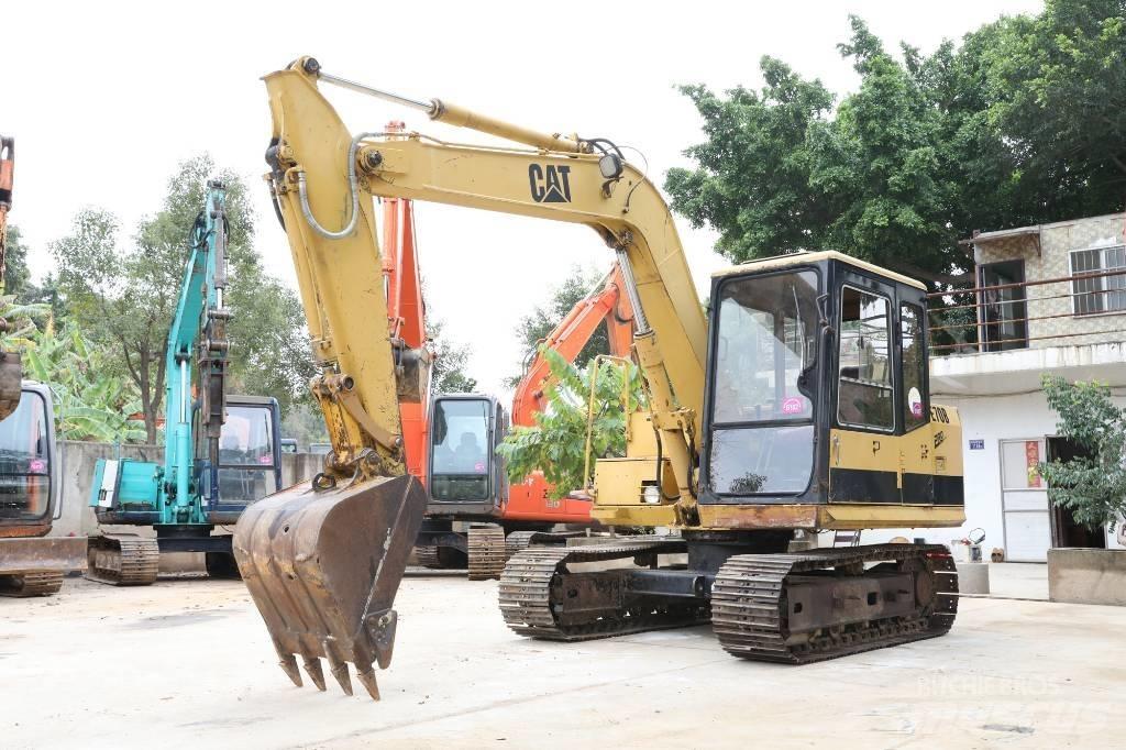 CAT E 70 B Mini bageri <7t