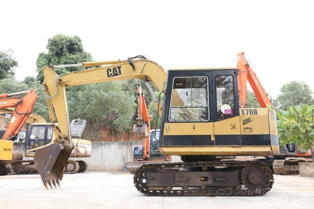 CAT E 70 B Mini bageri <7t