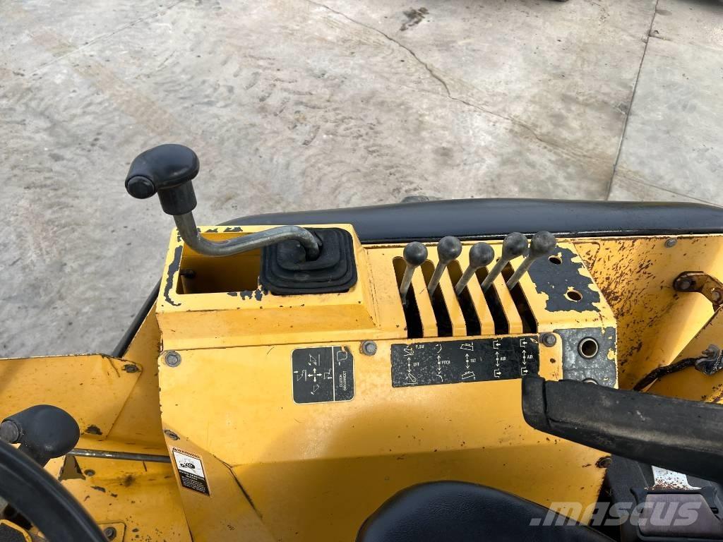 John Deere 210 LE Prednji utovarivači i bageri