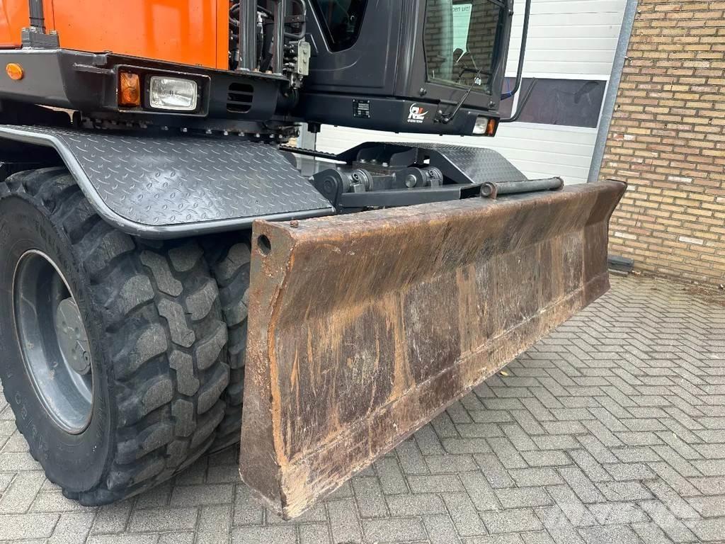 Doosan DX140W-5 Bageri na kotačima