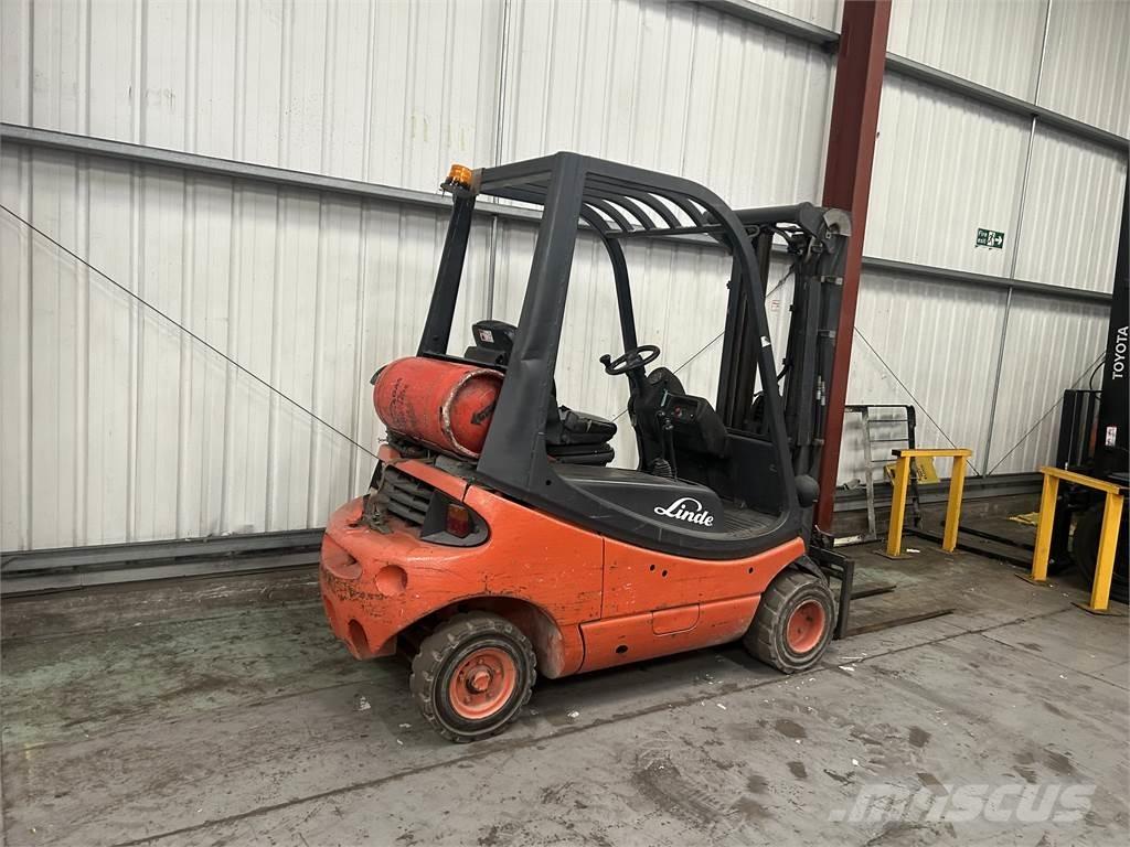 Linde H20T-03 Plinski viličari