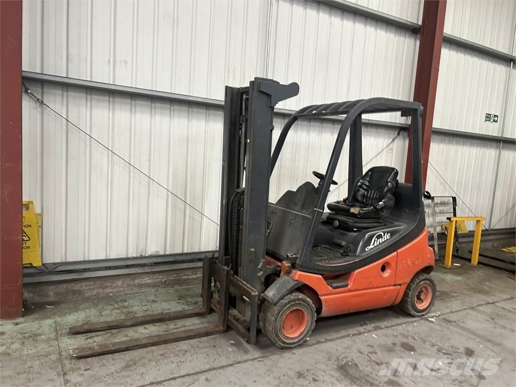 Linde H20T-03 Plinski viličari