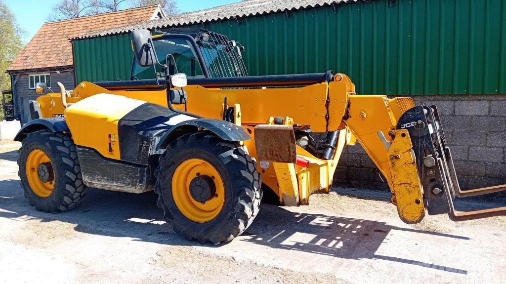 JCB 540-140 Teleskopski viličari