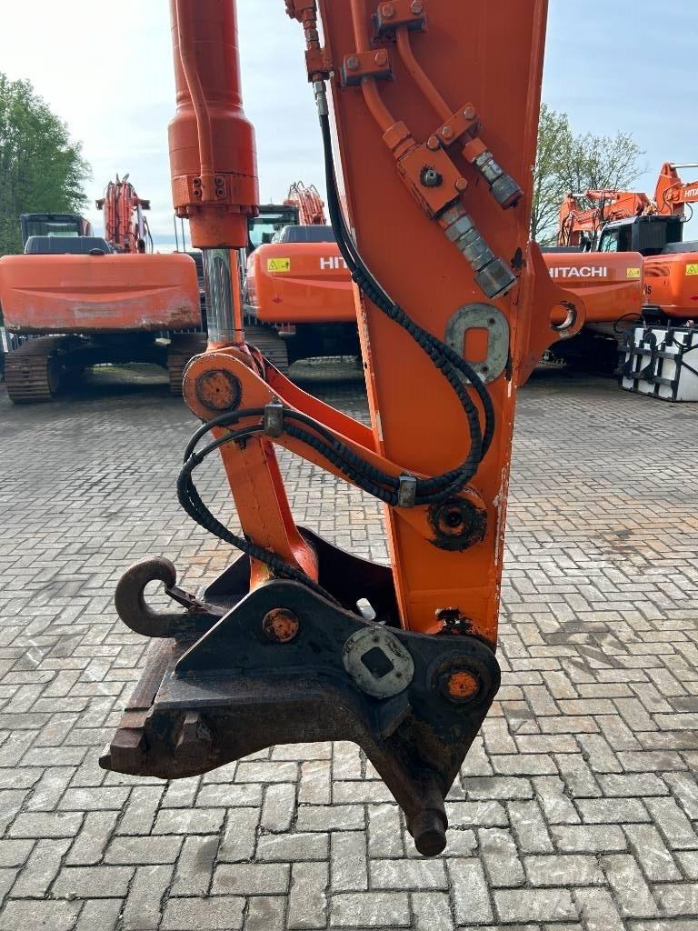 Hitachi ZX 140 W-3 Bageri na kotačima