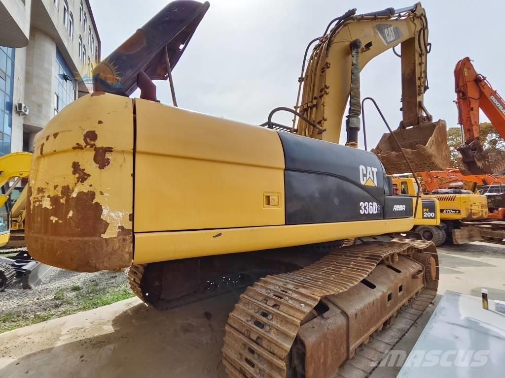 CAT 336D2 Bageri gusjeničari